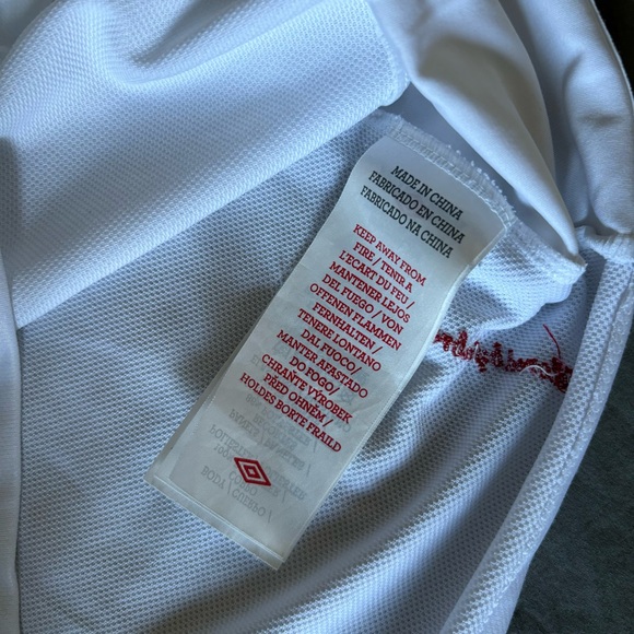 Peru 2011-12 national team jersey by Umbro - Picture 4 of 6